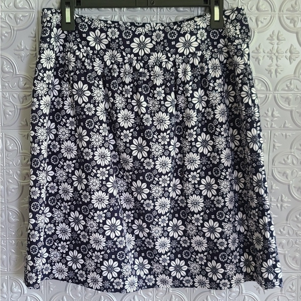 Brooks Brothers Floral Blue and White Skirt